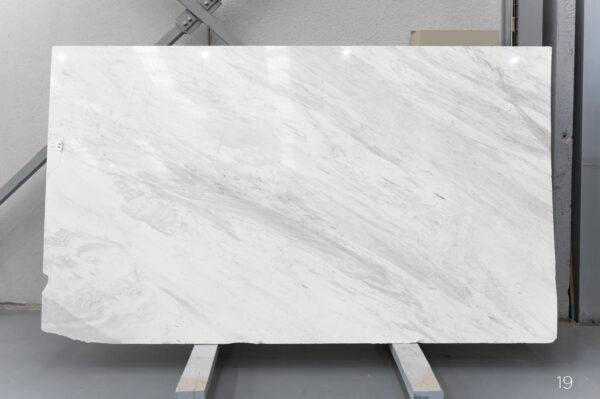 Volakas in slabs