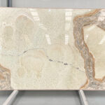 Pistachio onyx in slabs