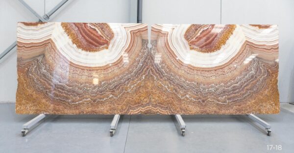 Red onyx
