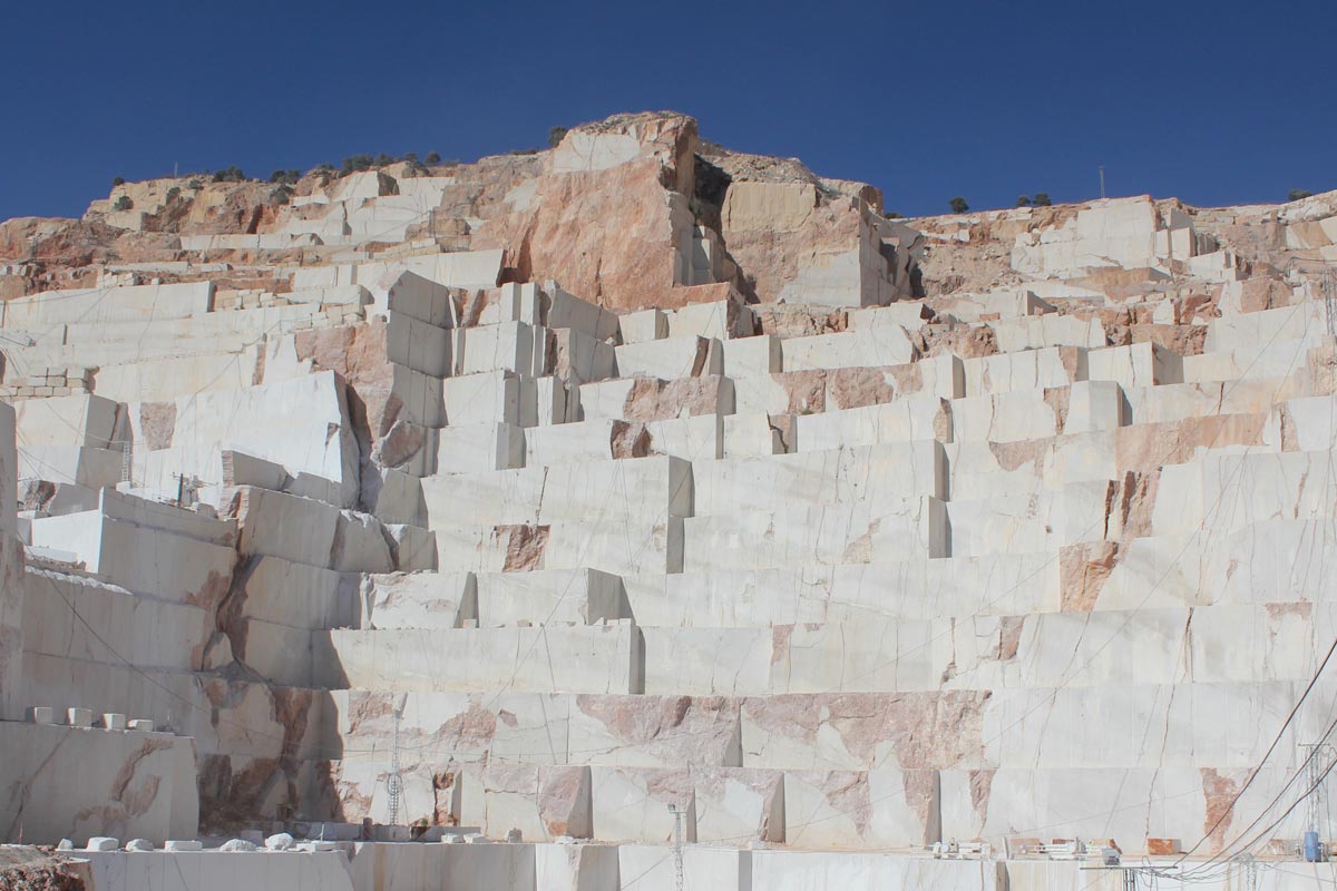 El interesante mundo del mármol crema marfil