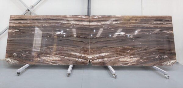 italian marble in slabs