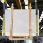 Slabs Crema Marfil