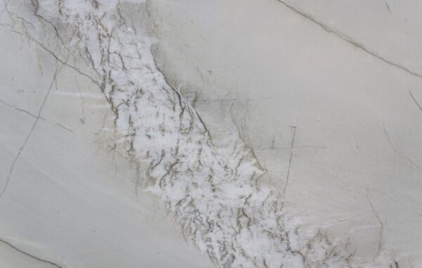 beige quartzite