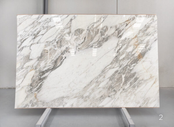calacatta white marble