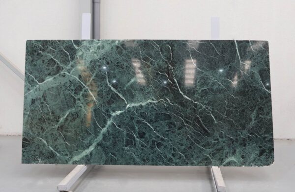 Verde Alpi mármol
