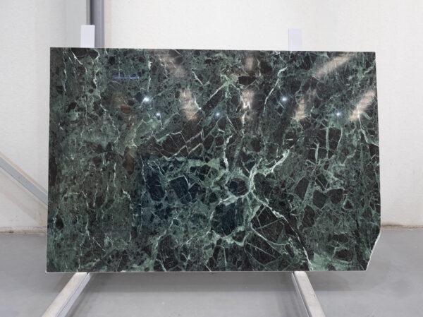 marmol negro y verde