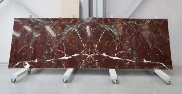 Rosso levanto for decorative elements