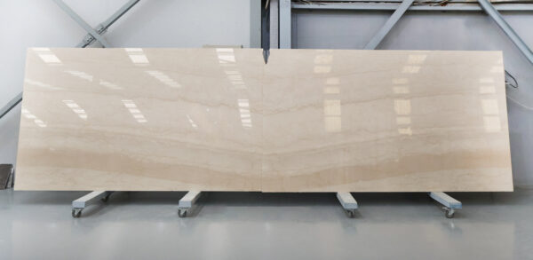 Botticino in slabs