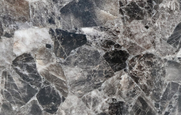 Smoky crystal texture