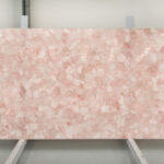Cuarzo rosa en tablas