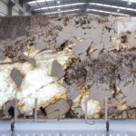 TRASLUCENT QUARTZ SLAB