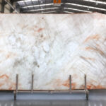 Pink cristallo in slabs
