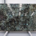 Granito lemurian blue