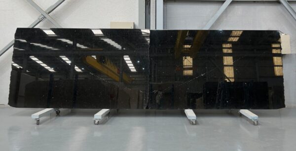 Black marble for flooring