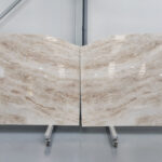 Cuarcita beige en tablas
