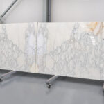 Calacatta vagli oro en tablas