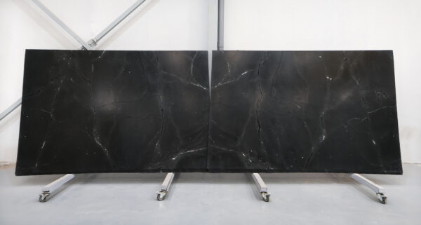 Black quartzite