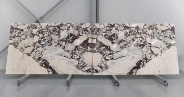 Calacatta rosenoir in slabs