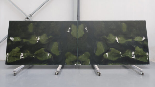 Avocatus in slabs