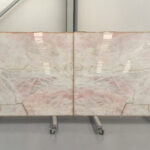 Pink cristallo for decorative elements