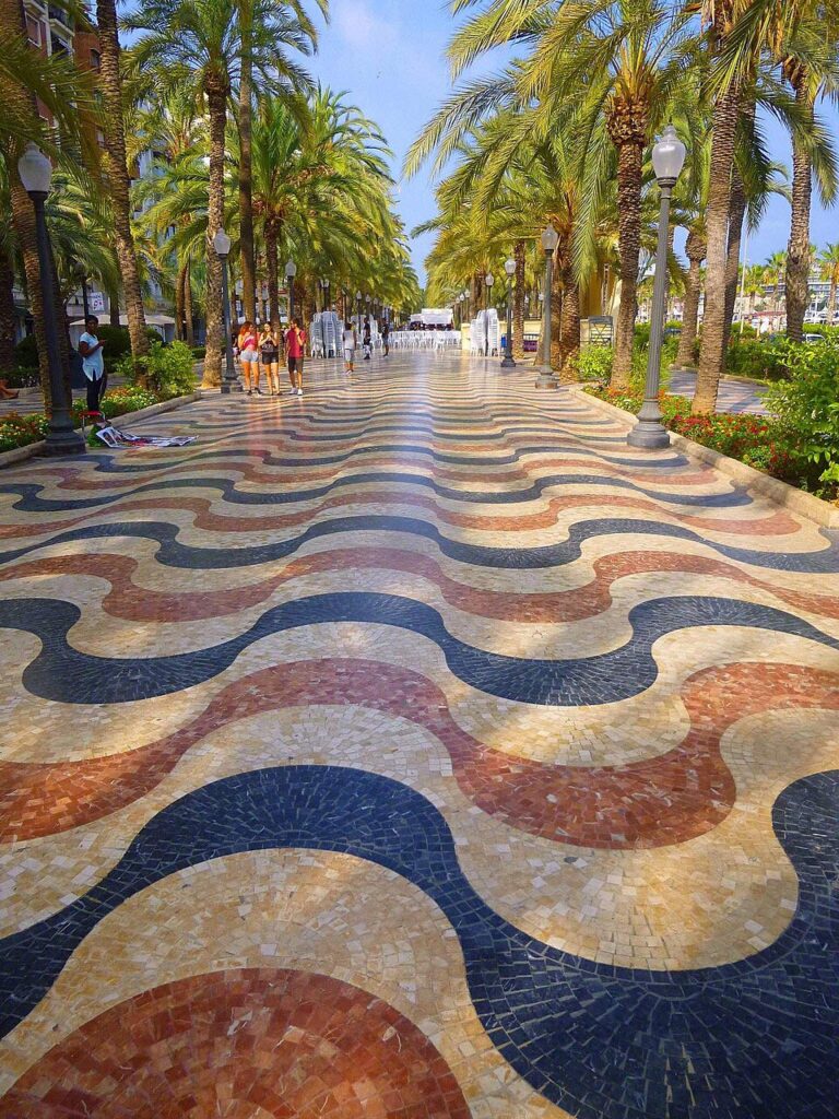 crema marfil, rojo alicante and nero marquina flooring