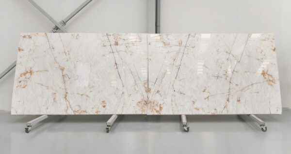 Cristallo quartzite