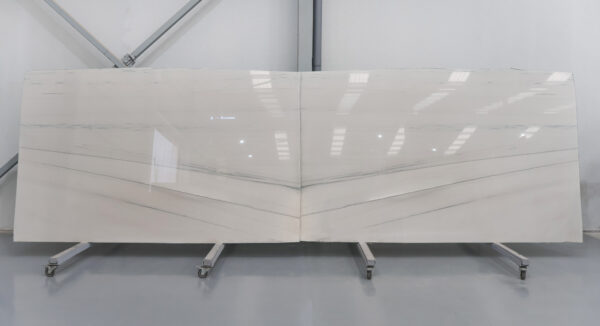 White macaubas in slabs