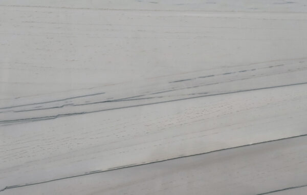 White macaubas quartzite